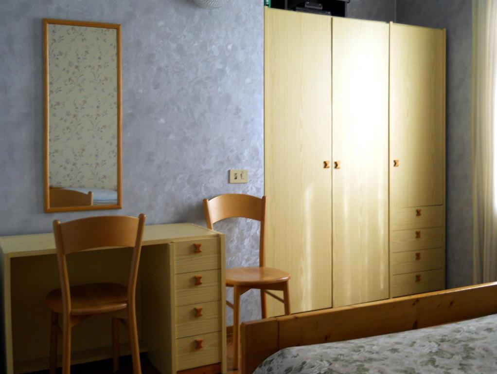 Hotel Del Pesce Луїно Номер фото