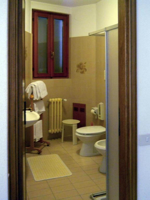 Hotel Del Pesce Луїно Номер фото
